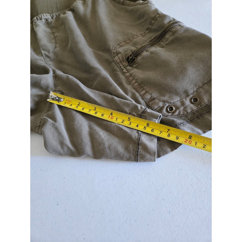XCVI Wearables Olive Green Tencel Cargo Shorts Womens Medium Elastic Waist - Picture 7 of 8
